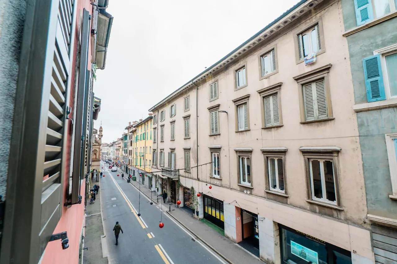 P&P Atmosfera Apartment Bergamo