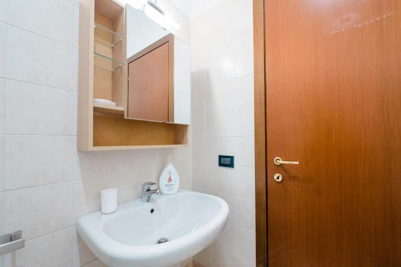 P&P Atmosfera Apartment Bergamo 0*,  Italia